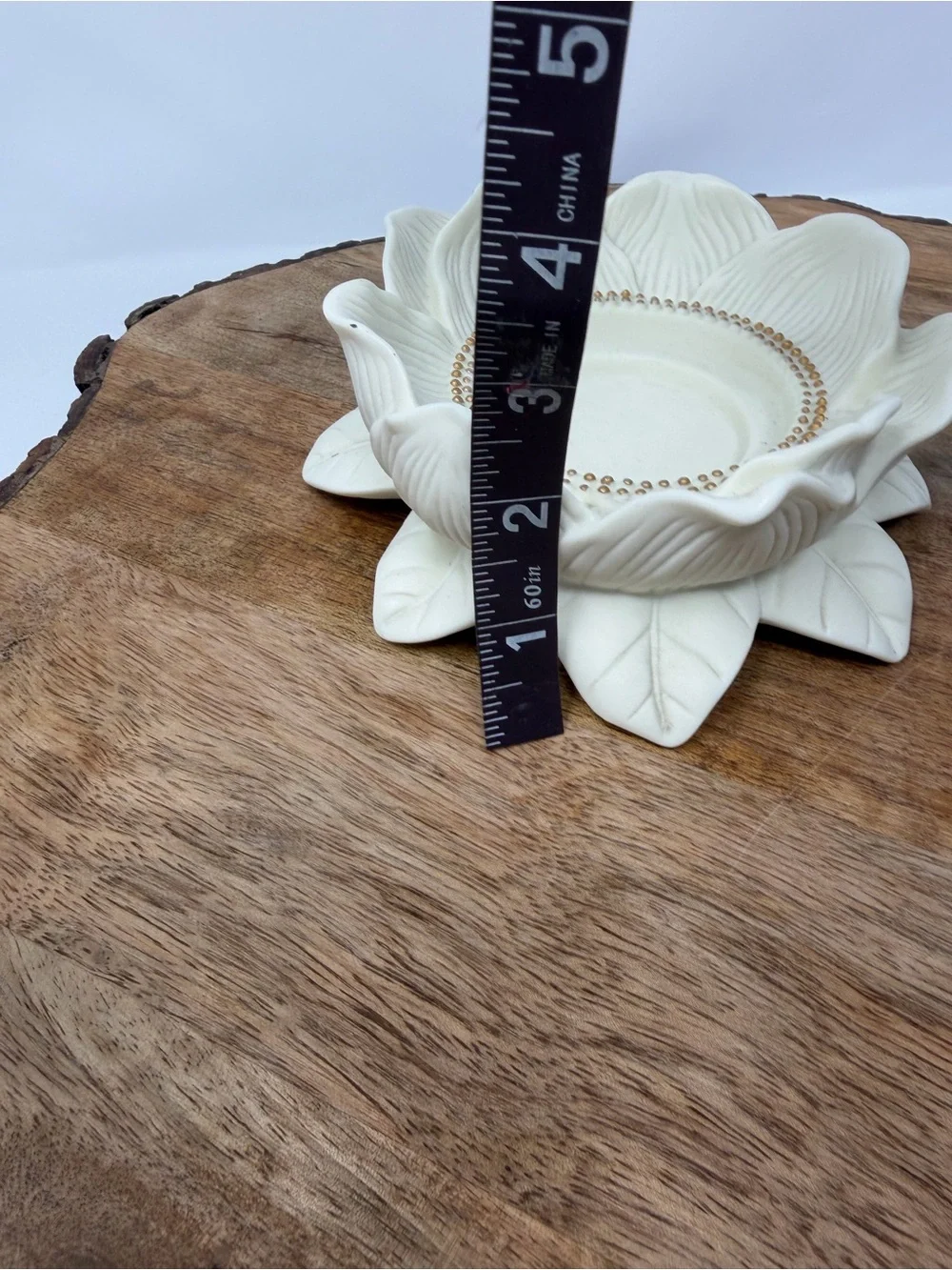 PartyLite Magnolia Lotus-Shaped Blossom Pillar Ceramic Candle Holder Gold Trim